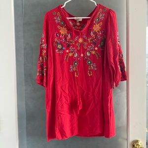 Umgee ladies BoHo top with tassel. Size medium